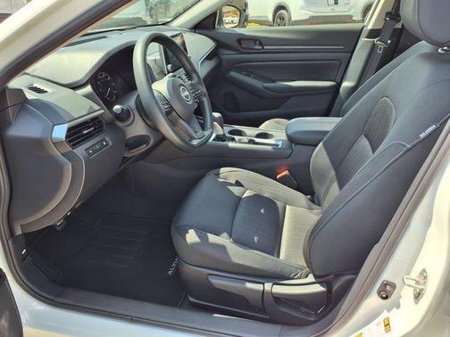 2025 Nissan Altima 2.5 S