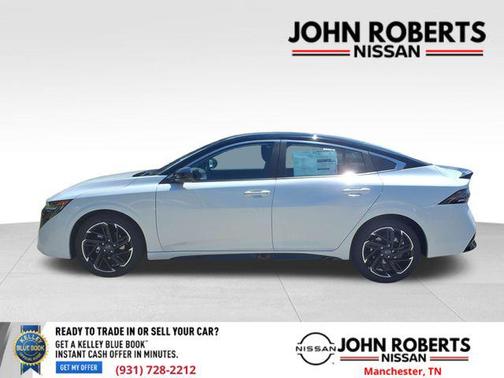 Aspen White/Super Black 2026 Nissan Sentra SR