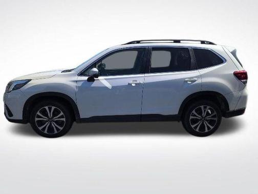 Crystal White Pearl 2023 Subaru Forester Limited