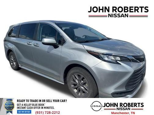 2021 Toyota Sienna LE