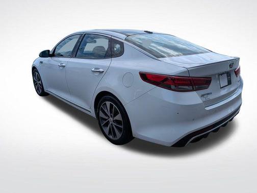 Snow White Pearl 2016 Kia Optima SXL Turbo