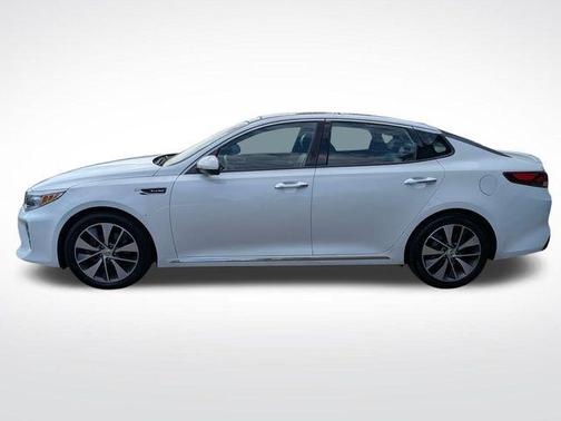 Snow White Pearl 2016 Kia Optima SXL Turbo