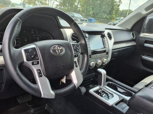 2021 Toyota Tundra SR5