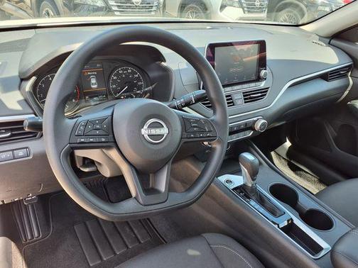 2025 Nissan Altima 2.5 S