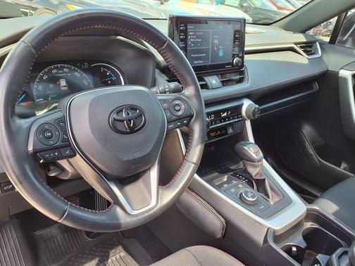 2021 Toyota RAV4 Prime SE