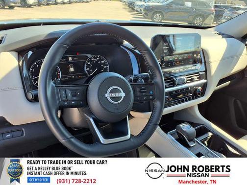 2024 Nissan Pathfinder SL