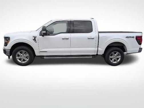 Oxford White 2024 Ford F-150 XLT