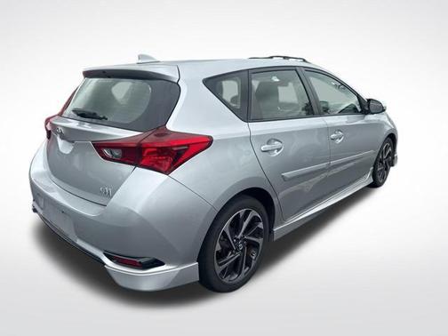 Classic Silver Metallic 2017 Toyota Corolla iM Base