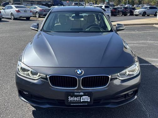 Gray 2018 BMW 320 i