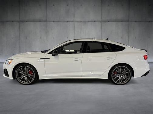 2025 Audi A5 Sportback Premium Plus 45 TFSI S line quattro S tronic