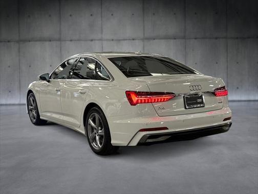 2025 Audi A6 Premium 55 TFSI quattro S tronic