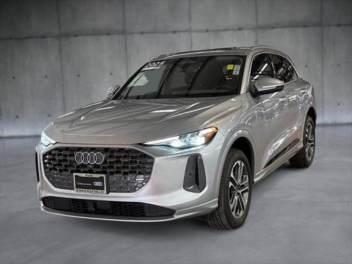 2025 Audi Q5 Premium Plus TFSI quattro S tronic