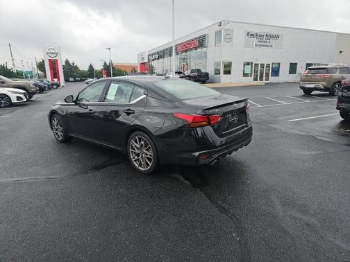 2024 Nissan Altima 2.0 SR