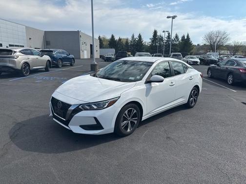 Cloud White 2023 Nissan Sentra SV