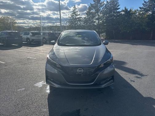 2024 Nissan Leaf SV PLUS