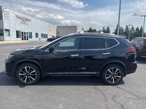 Magnetic Black 2020 Nissan Rogue SL