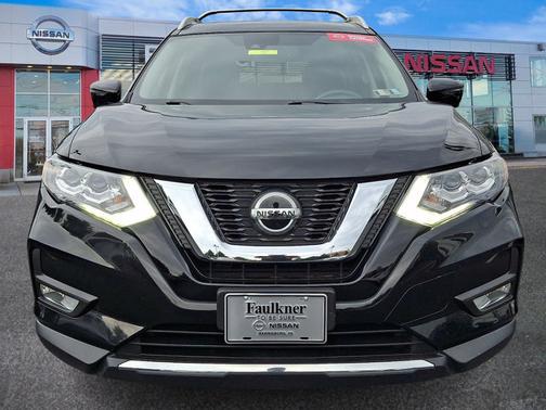 Magnetic Black 2020 Nissan Rogue SL