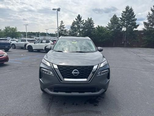 Gun Metallic 2023 Nissan Rogue SV