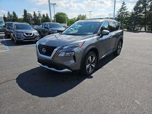 Gun Metallic 2023 Nissan Rogue Platinum
