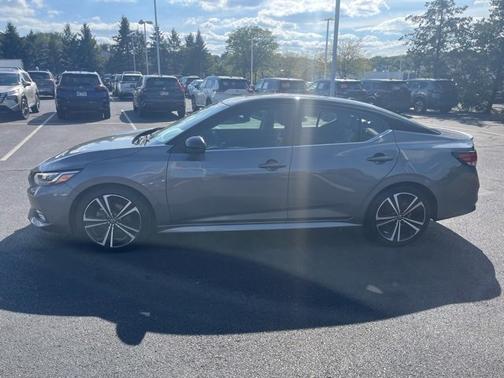 2021 Nissan Sentra SR