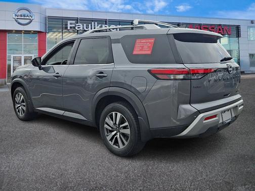 Gun Metallic 2025 Nissan Pathfinder SL