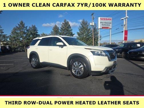 2024 Nissan Pathfinder SL