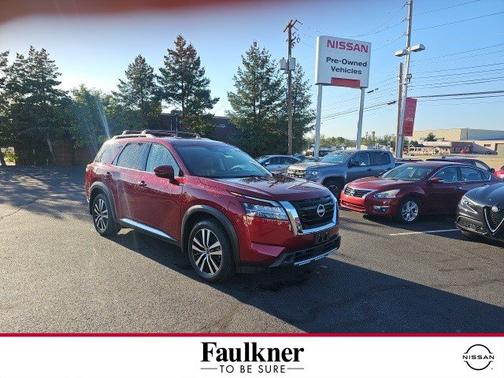 2024 Nissan Pathfinder Platinum