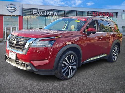 2024 Nissan Pathfinder Platinum