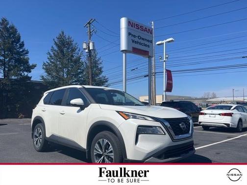 White 2023 Nissan Rogue SV