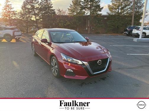 2022 Nissan Altima 2.5 SV