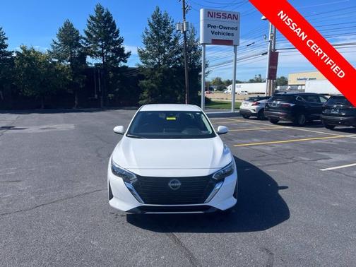 Cloud White 2025 Nissan Sentra SV