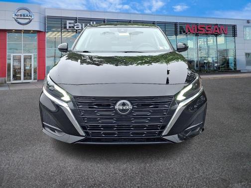 Black 2023 Nissan Altima 2.5 SV