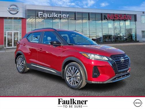 2023 Nissan Kicks SR