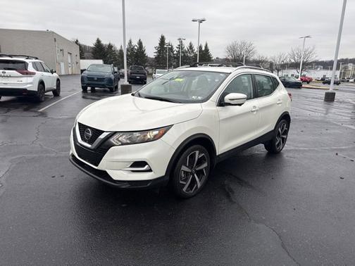 2022 Nissan Rogue Sport SL