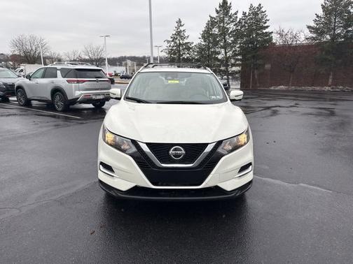 2022 Nissan Rogue Sport SL