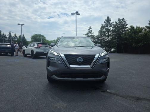 Gun Metallic 2023 Nissan Rogue SV