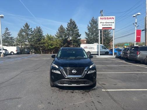 Black 2023 Nissan Rogue SL