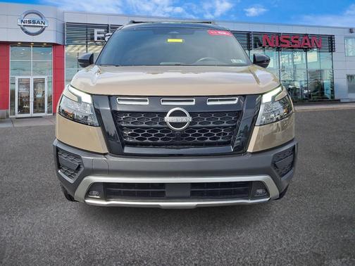 2t Tan Blk Roof 2024 Nissan Pathfinder Rock Creek