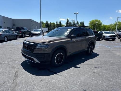 2t Tan Blk Roof 2024 Nissan Pathfinder Rock Creek