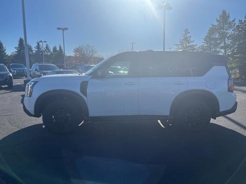 2025 Nissan Armada PRO4X