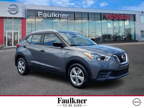 Gun Metallic 2019 Nissan Kicks S