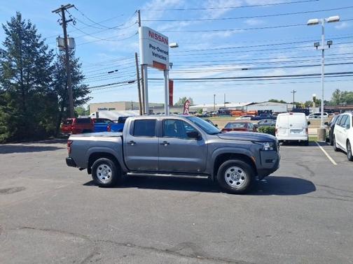 Gun Metallic 2022 Nissan Frontier S