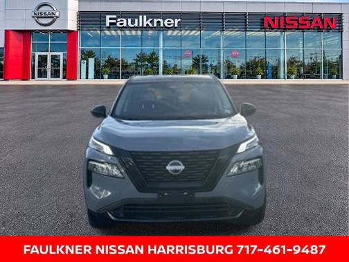 2 Tone Gray / Black Roof 2023 Nissan Rogue SV