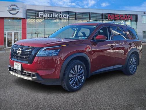 2024 Nissan Pathfinder SL