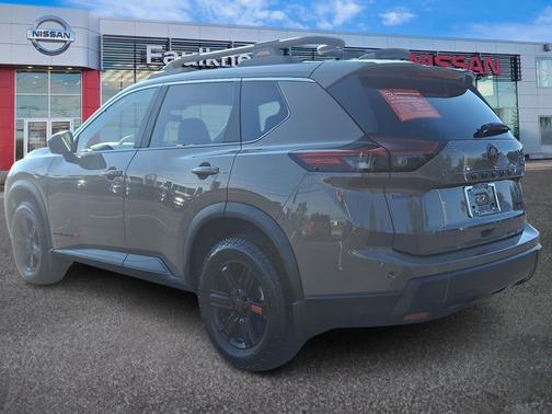 2025 Nissan Rogue Rock Creek