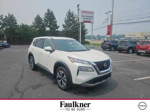 White 2023 Nissan Rogue SV