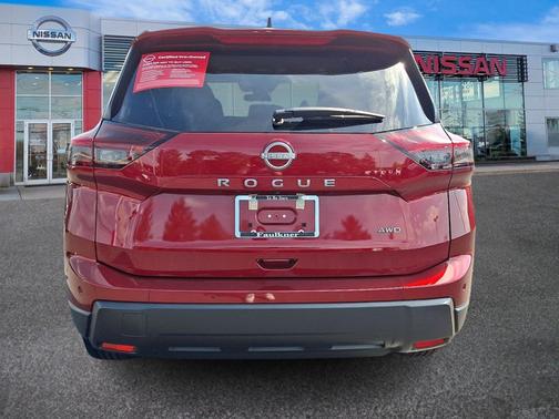 2025 Nissan Rogue S