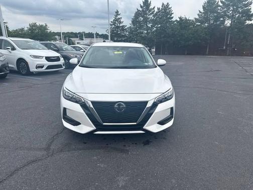 Aspen White 2023 Nissan Sentra SV