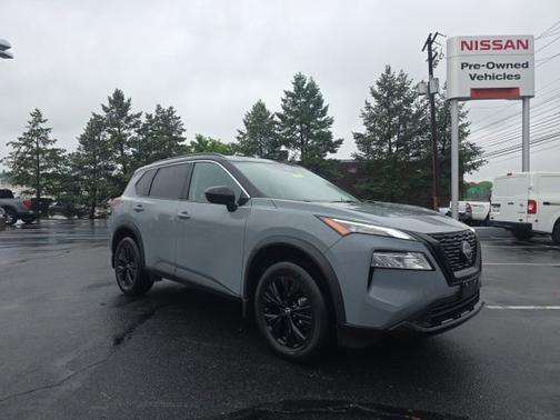 2 Tone Gray / Black Roof 2023 Nissan Rogue SV