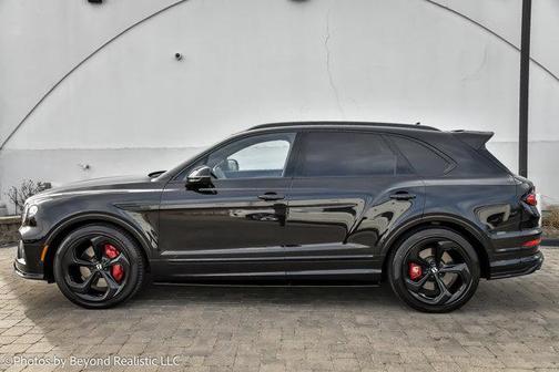 2022 Bentley Bentayga V8